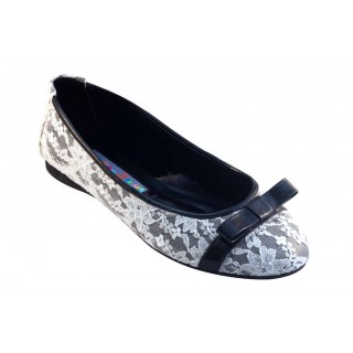Alice 151 White/Black
